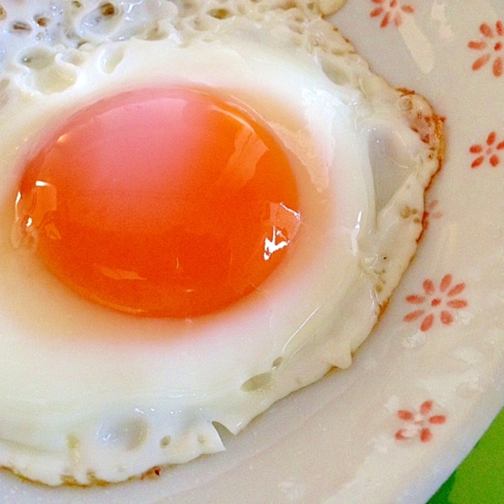 鉄鍋で作る簡単目玉焼き 差し水しないでふっくら